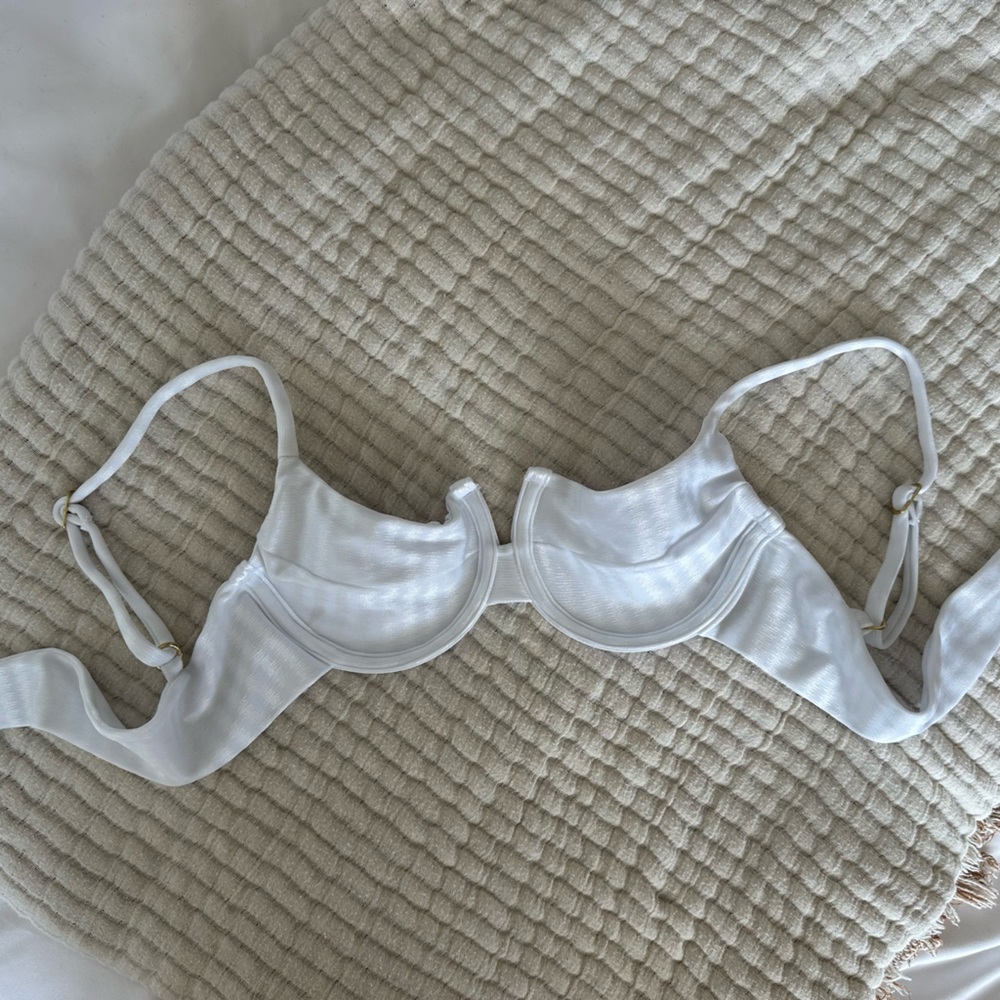 White bikini bra top